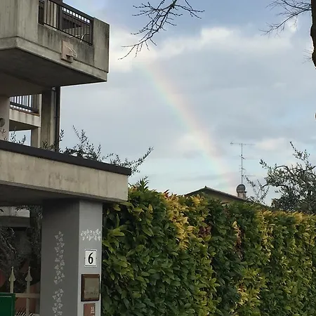 לינה וארוחת בוקר Garda 4u דסנזאנו דל גארדה